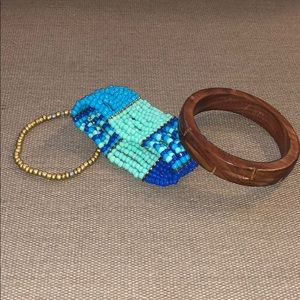 Wooden & beaded bracelets EUC